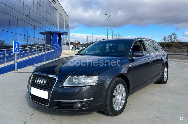 Usado Audi A6 140 CV (102 kW) 2007 Gris / plata Familiar