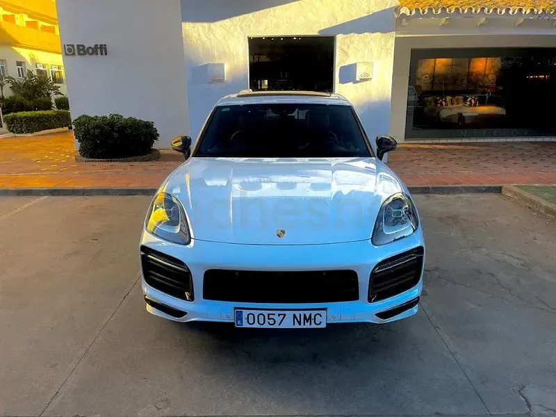 Usado Porsche Cayenne 462 CV (339 kW) 2019 Blanco SUV