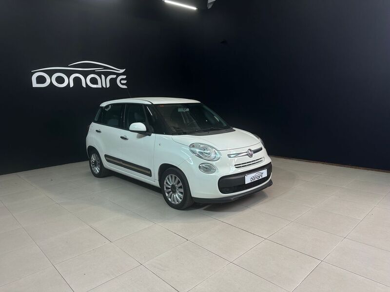 Blanco Usado 2012 Fiat 500L Monovolumen | 7800 € (Un poco caro) - Imagen 1/4
