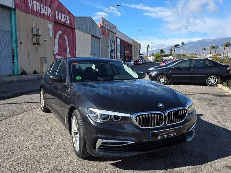 Usado BMW 520 Luxury Line 190 CV (139 kW) 2019 Gris / plata Berlina