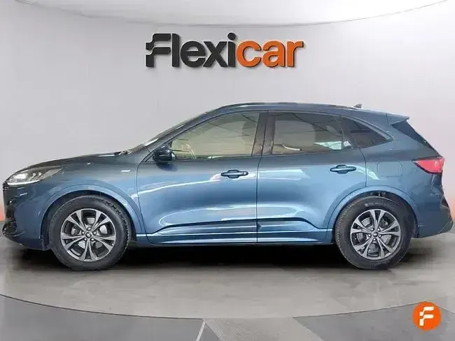 Usado Ford Kuga ST-Line 120 CV (88 kW) 2021 Azul SUV