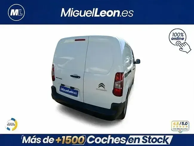 Usado Citroën Berlingo 102 CV (75 kW) 2022 Blanco Monovolumen
