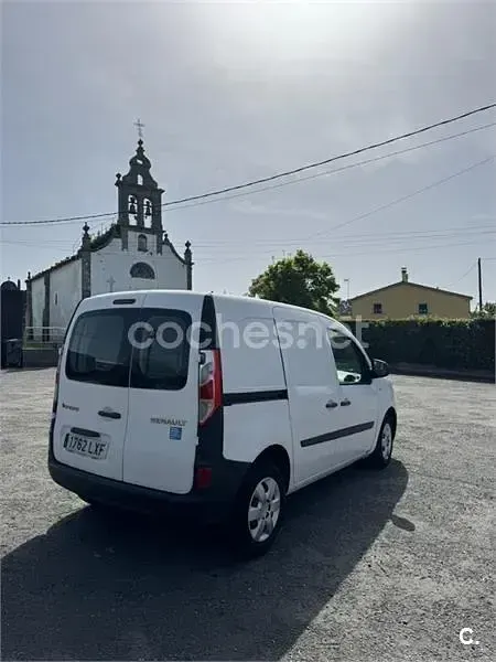 Usado Renault Kangoo 90 CV (66 kW) 2014 Blanco Monovolumen