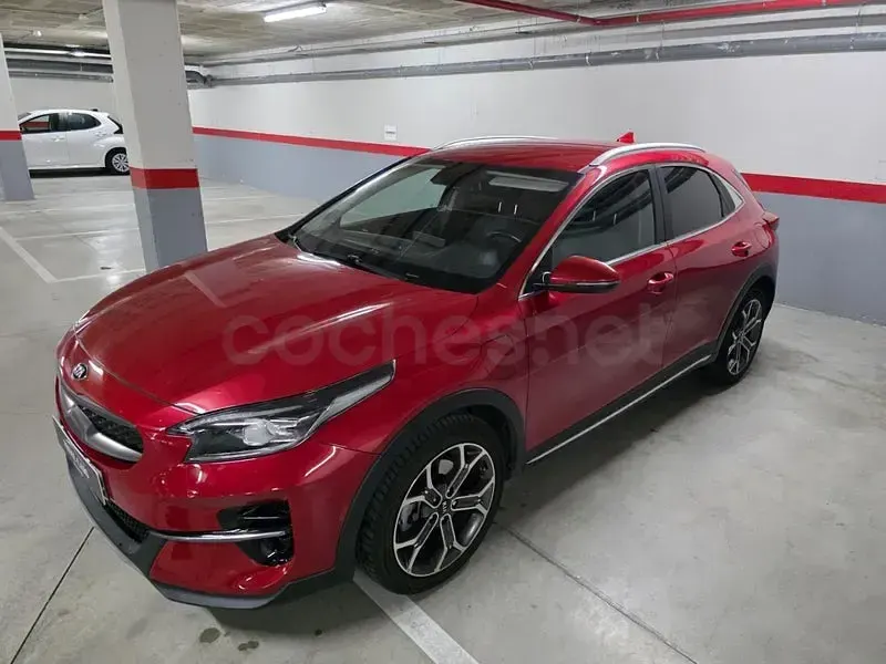 Usado Kia XCeed 141 CV (103 kW) 2021 Rojo SUV
