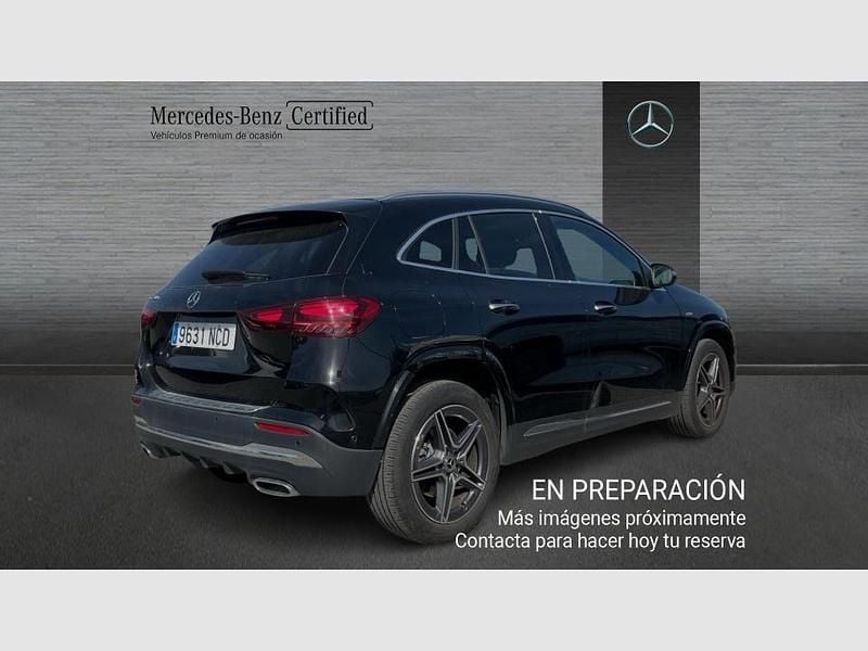 Usado Mercedes GLA250 AMG line 218 CV (160 kW) 2025 Otro SUV