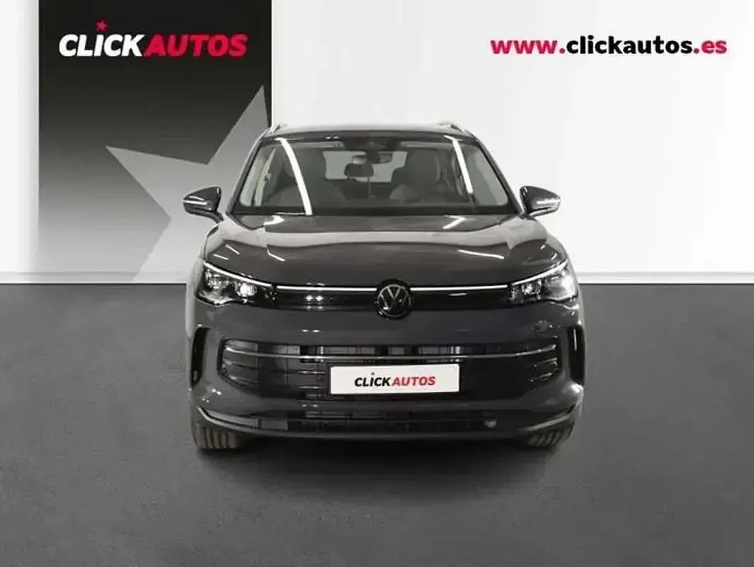 Begagnad VW Tiguan 131 HK (96 kW) 2025 Grå SUV
