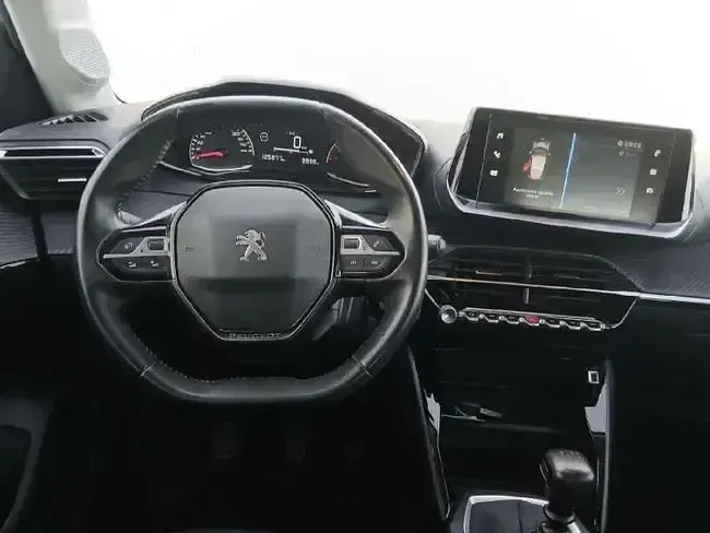 Usado Peugeot 208 Active 100 CV (73 kW) 2022 Blanco Utilitario