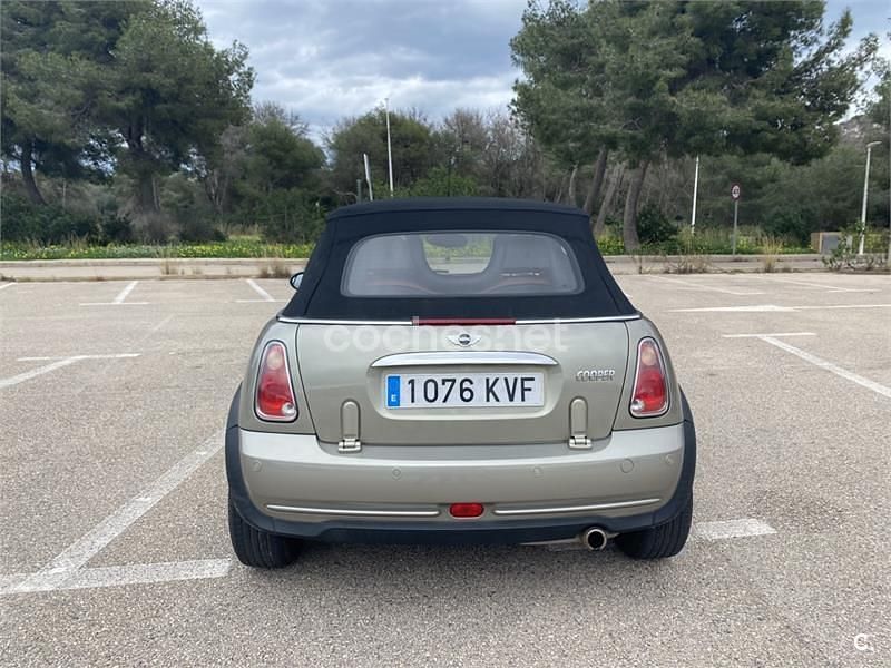 Usado Mini Cooper Cabriolet 116 CV (85 kW) 2007 Beige Descapotable