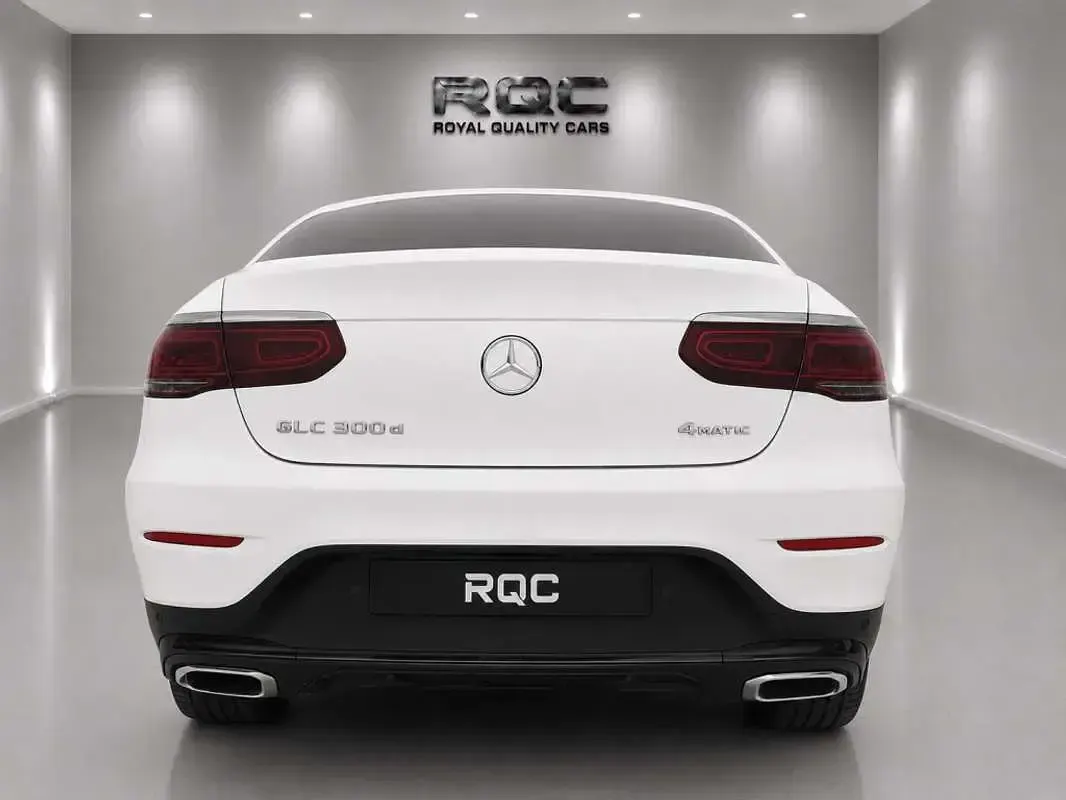 Usado Mercedes GLC300 245 CV (180 kW) 2021 Blanco SUV