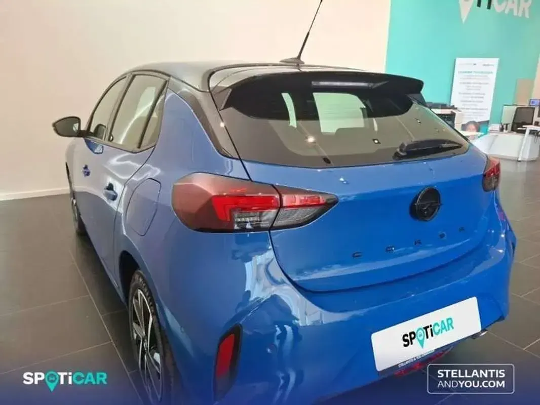 Usado Opel Corsa 101 CV (74 kW) 2025 Azul Utilitario