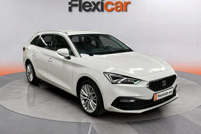Blanco Usado 2022 Seat Leon XCELLENCE Familiar | 16.190 € (Super precio) - Imagen 1/4