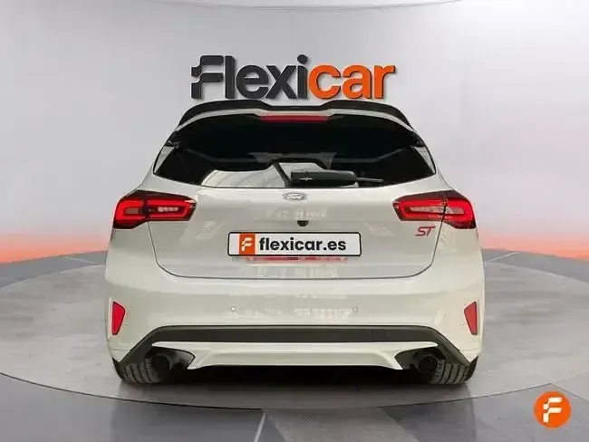 Usado Ford Focus ST 280 CV (205 kW) 2025 Blanco