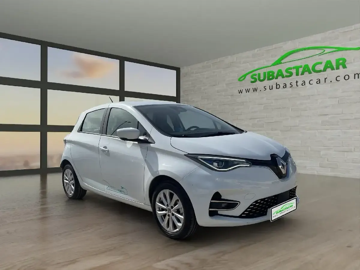 Usado Renault Zoe Intens 99 kW (135 CV) 2021 Blanco Utilitario