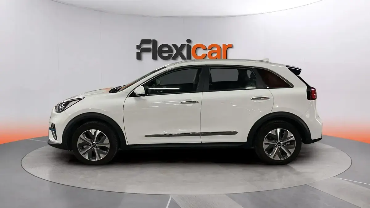 Usado Kia e-Niro 150 kW (204 CV) 2021 Blanco SUV