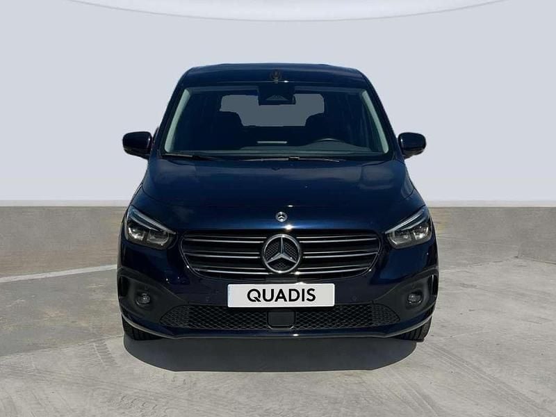 Usado Mercedes 180 116 CV (85 kW) 2024 Azul Berlina