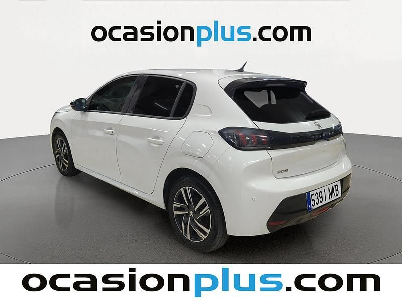 Usado Peugeot 208 Allure 100 CV (73 kW) 2023 Blanco Utilitario