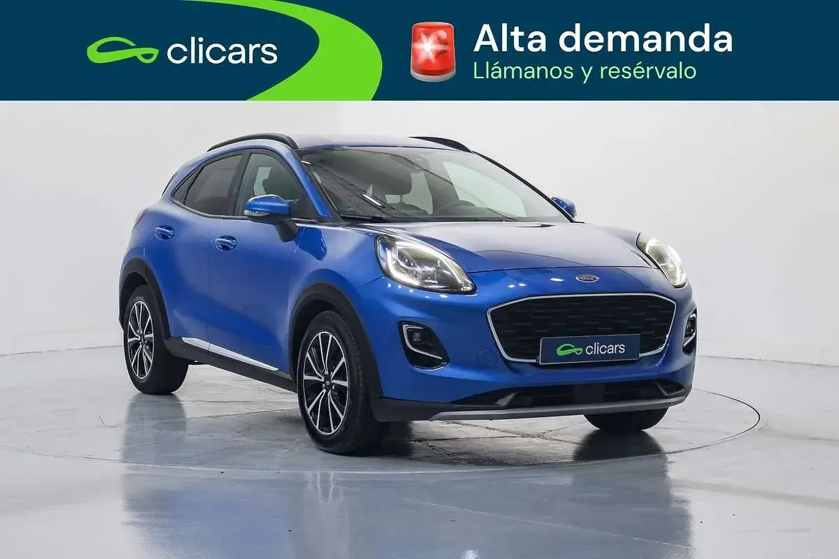 Usado Ford Puma Titanium 125 CV (91 kW) 2022 Plateado SUV
