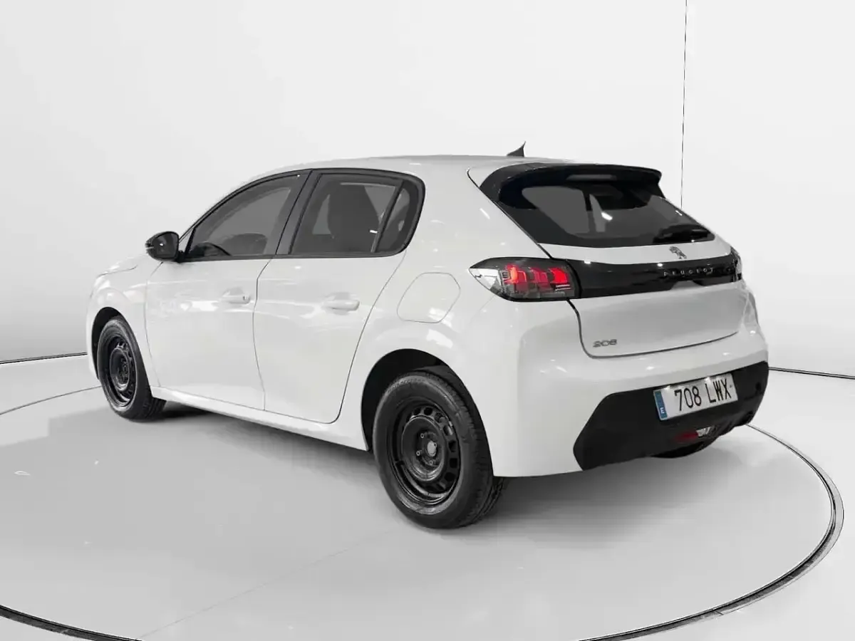 Usado Peugeot 208 Active 100 CV (73 kW) 2022 Blanco Utilitario