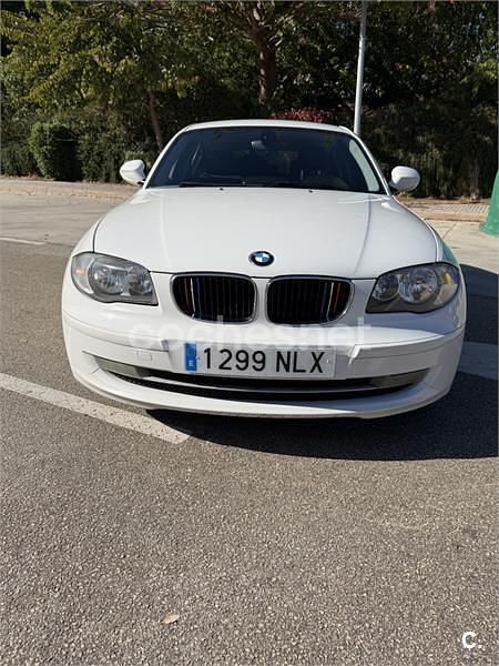 Używany BMW 118 143 KM (105 kW) 2009 Biały Hatchback