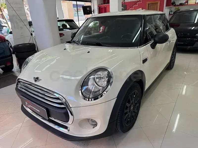 Usado Mini ONE 102 CV (75 kW) 2015 Blanco Utilitario