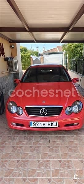 Rojo Usado 2001 Mercedes C180 Berlina | 5000 € (Precio justo) - Imagen 1/4