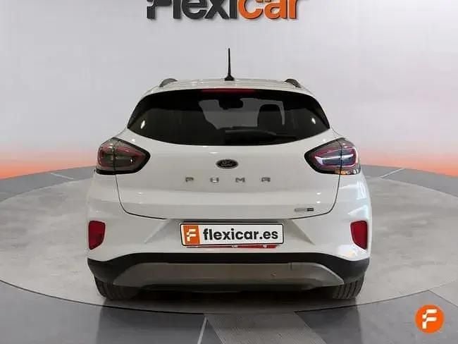 Usado Ford Puma Titanium 125 HP (91 kW) 2020 Branco SUV