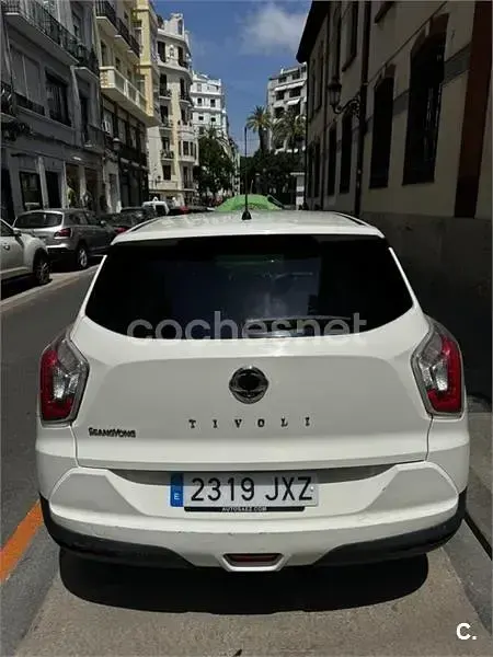 Usado SsangYong Tivoli Limited 115 CV (84 kW) 2017 Blanco SUV