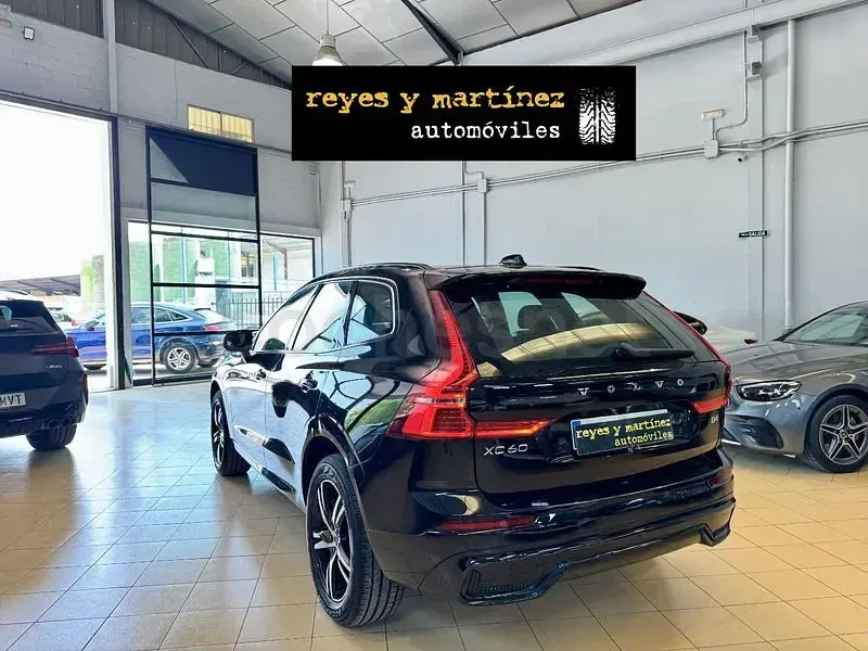 Usado Volvo XC60 Ultimate 197 CV (144 kW) 2023 Negro SUV