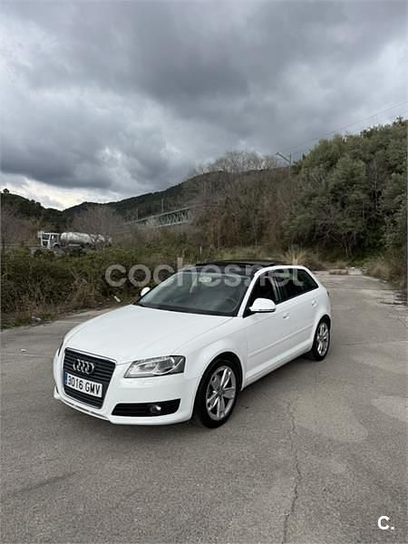 Usado Audi A3 Ambition 125 CV (91 kW) 2009 Blanco Utilitario