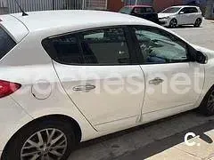 Usado Renault Mégane Dynamique 115 CV (84 kW) 2013 Blanco Berlina
