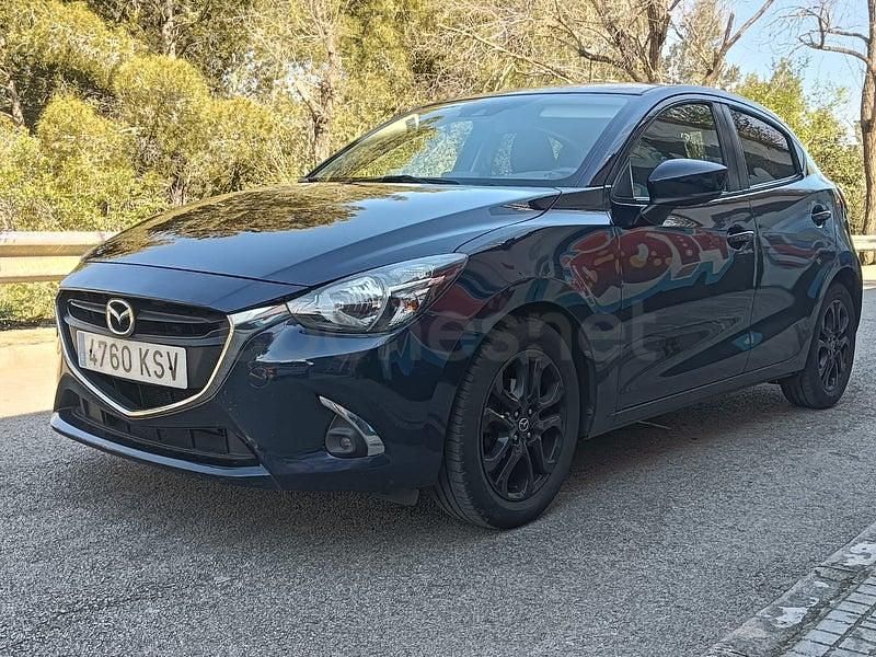 Usado Mazda 2 Edition 90 HP (66 kW) 2019 Azul Sedan