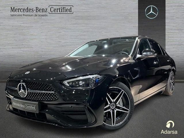 Negro obsidiana Usado 2024 Mercedes C300e | 49.900 € (Precio justo) - Imagen 1/4