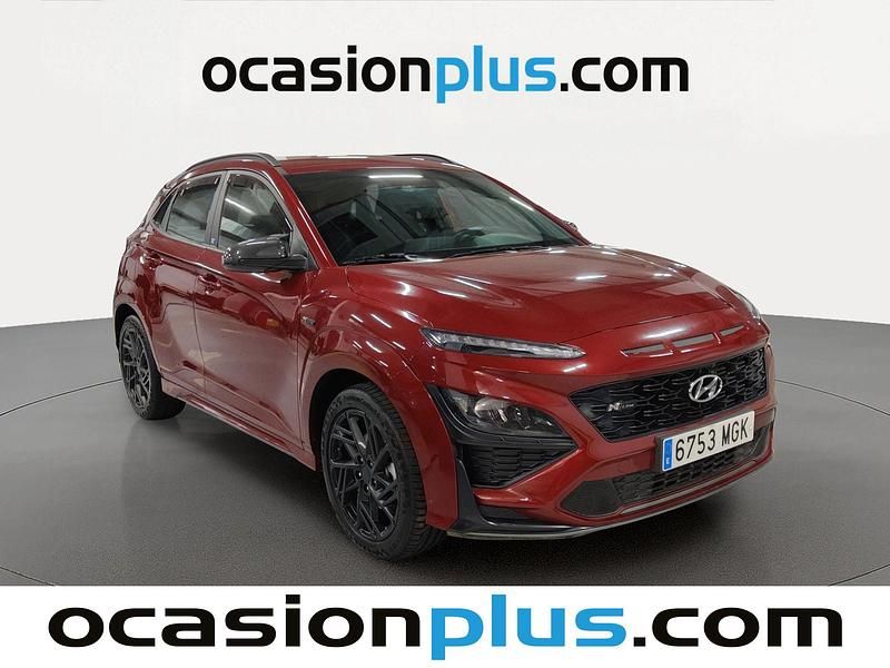Usado Hyundai Kona N Line 120 CV (88 kW) 2023 Rojo SUV
