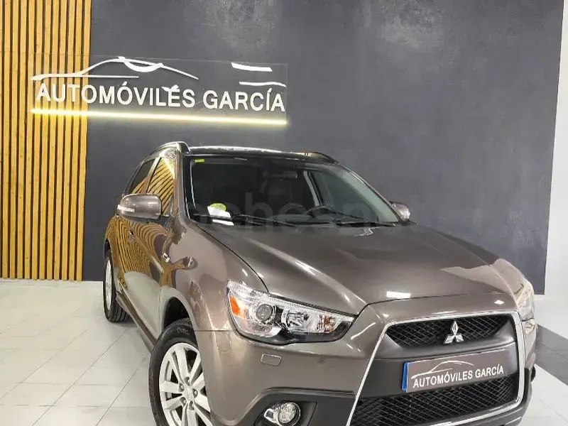 Usado Mitsubishi ASX Motion 150 CV (110 kW) 2010 Marrón SUV