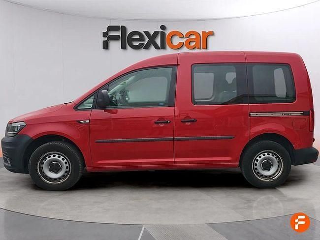 Usado VW Caddy Trendline 102 CV (75 kW) 2020 Rojo Monovolumen