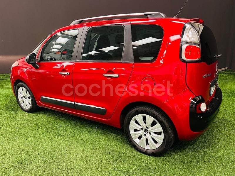 Usado Citroën C3 Picasso Exclusive 99 CV (72 kW) 2016 Granate Monovolumen