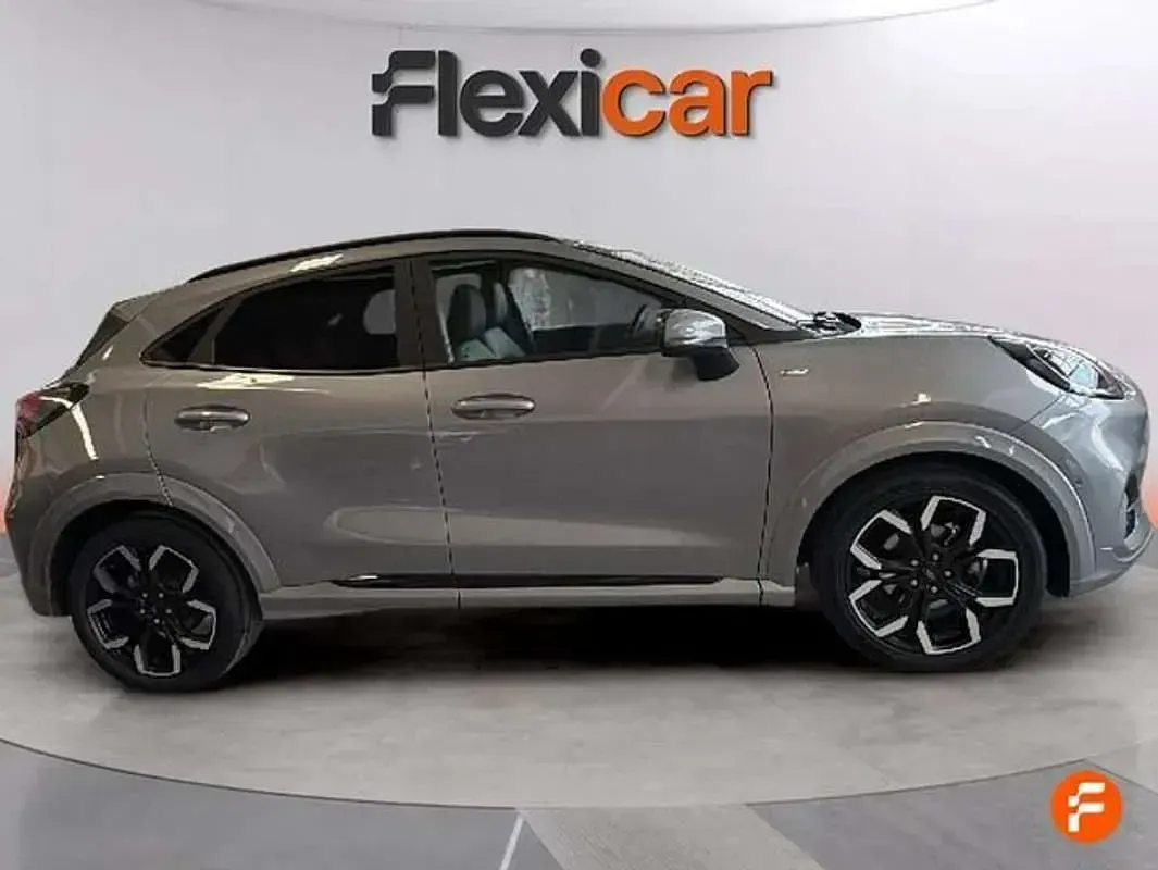 Usado Ford Puma ST-Line X 156 CV (114 kW) 2023 Gris SUV