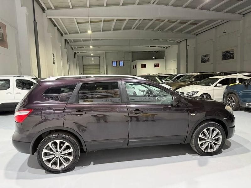 Usado Nissan Qashqai +2 360º 150 CV (110 kW) 2012 Granate SUV
