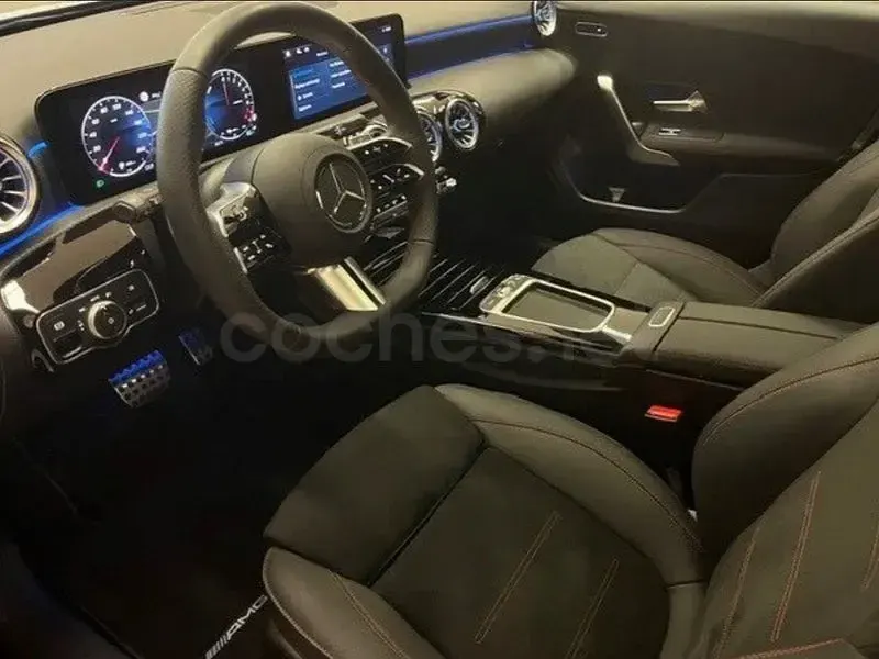 Usado Mercedes A250 218 CV (160 kW) 2025 Negro Berlina