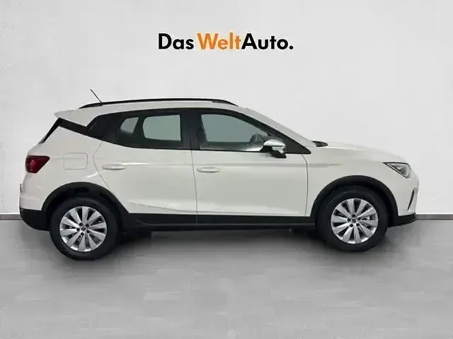 Usado Seat Arona Style 115 CV (84 kW) 2025 Blanco SUV