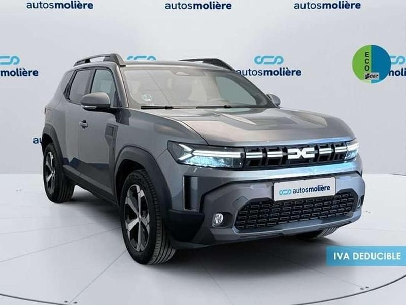 Gris Usado 2025 Dacia Duster Journey SUV | 22.627 € (Un poco caro) - Imagen 1/4