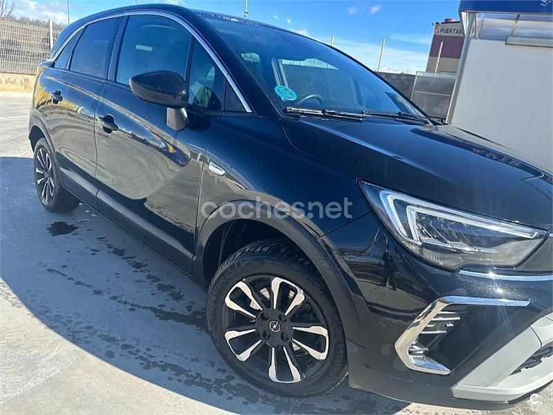 Usado Opel Crossland X Elegance 130 CV (95 kW) 2024 Negro SUV