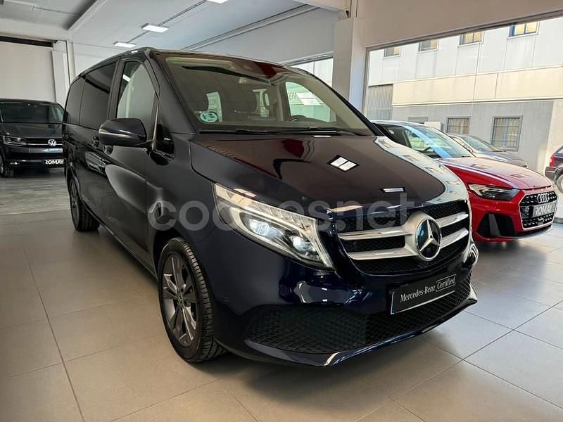 Azul Usado 2021 Mercedes V220 Avantgarde Monovolumen | 44.900 € (Precio justo) - Imagen 1/4