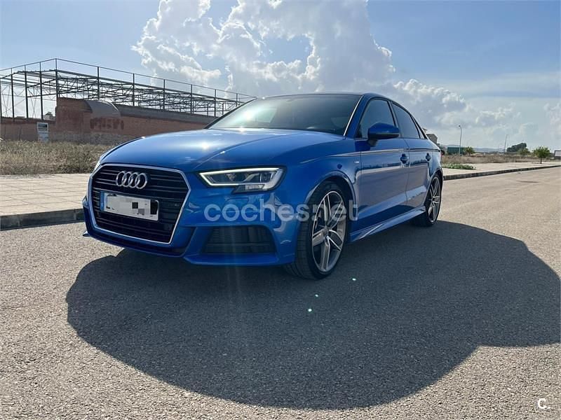 Azul Usado 2018 Audi A3 Black Edition Berlina | 25.000 € (Precio justo) - Imagen 1/4