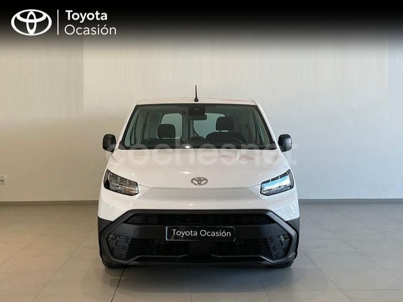 Usado Toyota Proace Verso Active 131 CV (96 kW) 2024 Blanco Familiar