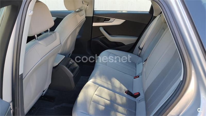 Usado Audi A4 Allroad 163 CV (119 kW) 2017 Gris / plata Familiar