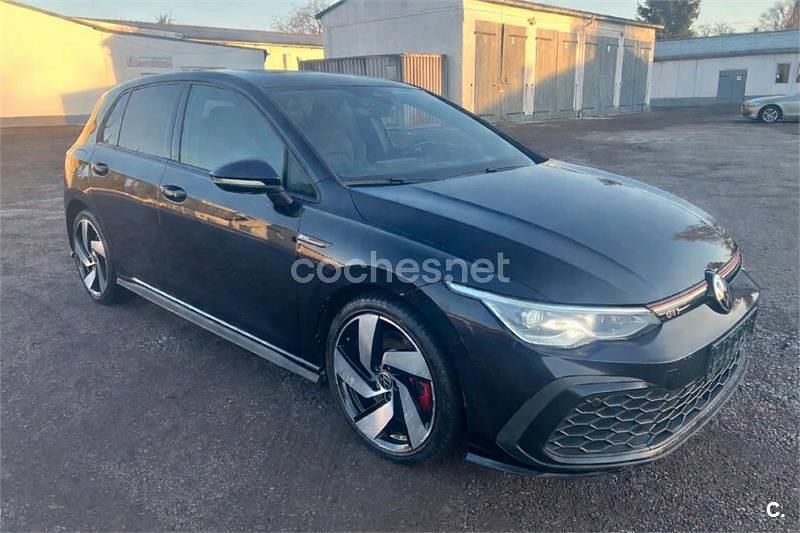 Usado VW Golf VIII GTI 245 CV (180 kW) 2022 Negro Berlina