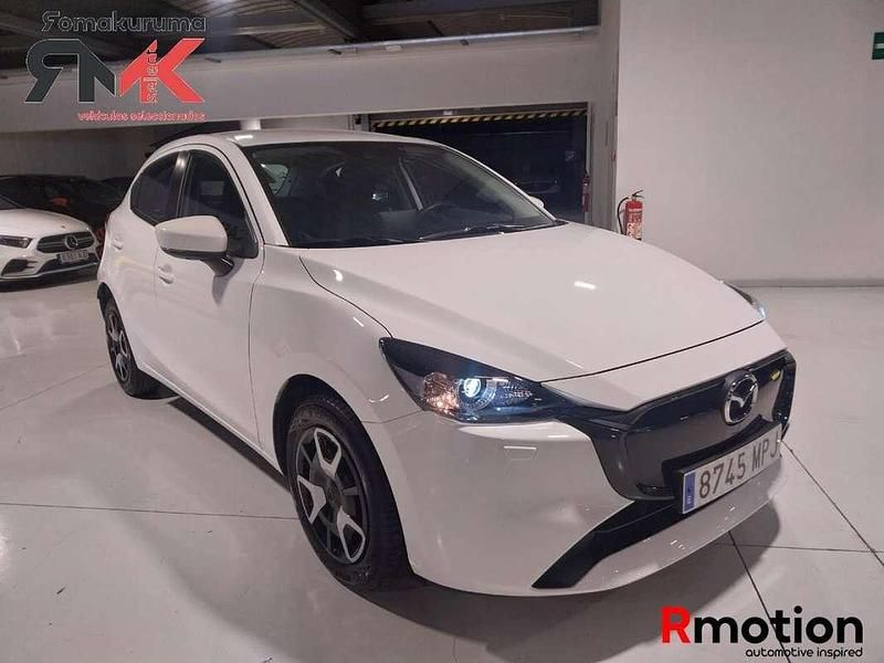 Usado Mazda 2 Center-Line 90 CV (66 kW) 2024 Blanco Utilitario