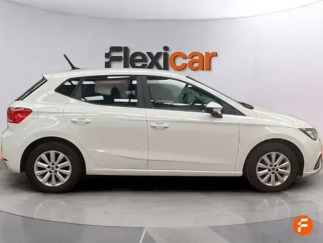 Usado Seat Ibiza Reference 80 CV (58 kW) 2023 Blanco Utilitario