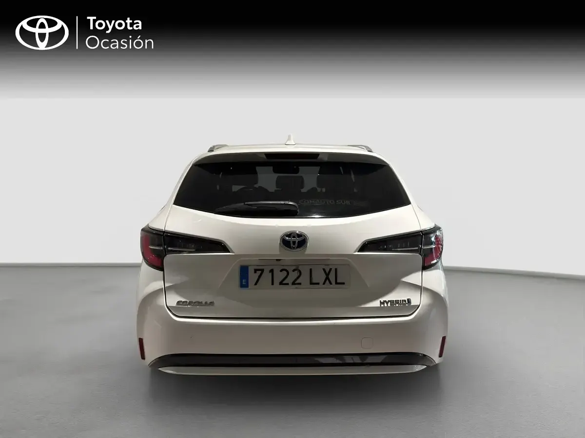 Usado Toyota Corolla Active 122 CV (89 kW) 2022 Blanco Familiar